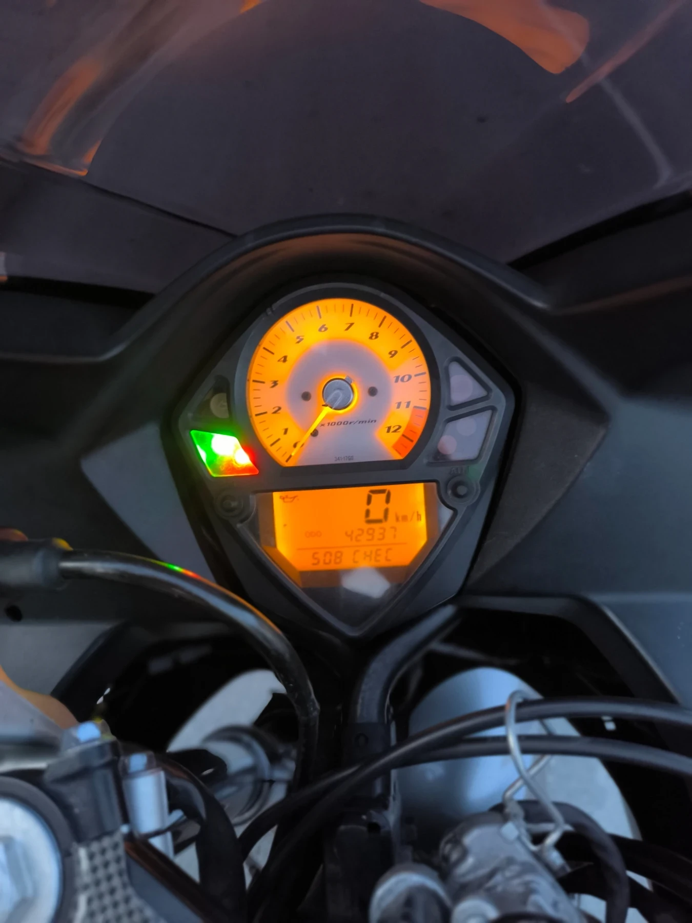 Suzuki SV, снимка 5 - Мотоциклети и мототехника - 54150671