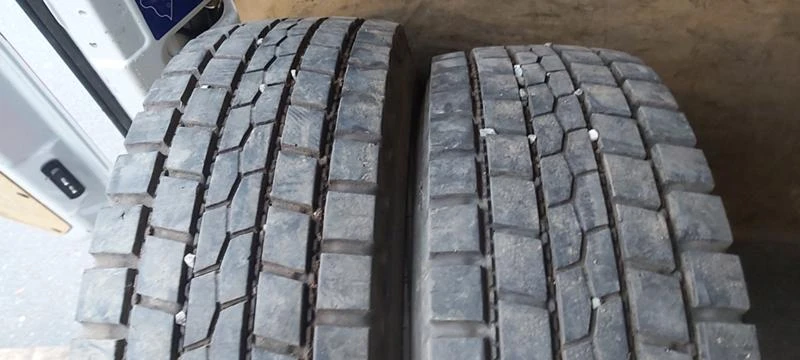 Гуми Летни 215/75R15, снимка 1 - Гуми и джанти - 32788771