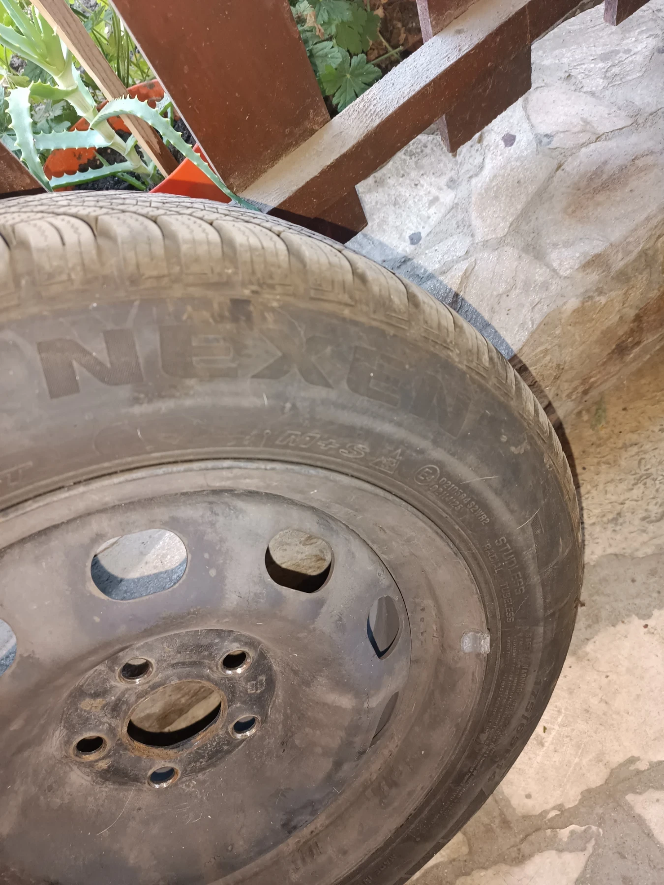    175/65R14  VW Polo | Mobile.bg   3