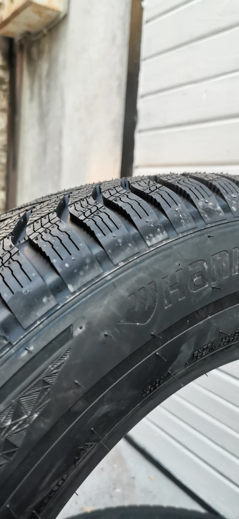 ���� 225/65R17 | Mobile.bg � ����������� 2