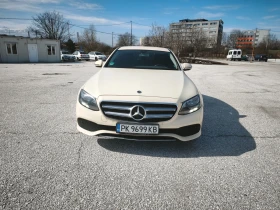 Mercedes-Benz E 200, снимка 2