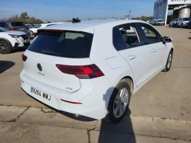VW Golf eTSI, снимка 2