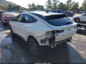 Ford Mustang Mach-E GT* ПОДГРЕВ* 360* СЛ.ЛЕНТИ* KEYLESS, снимка 4