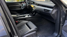 Audi E-Tron S-Line+ 55-95kWh Панорама Head-up Carplay Cam360, снимка 7