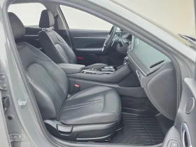 Hyundai Sonata 2.0 Premium Family, снимка 11