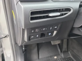 Hyundai Sonata 2.0 Premium Family, снимка 16