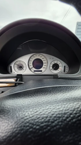Mercedes-Benz E 500, снимка 5