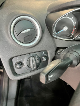 Ford Fiesta 1.25 duratec, снимка 11 - Автомобили и джипове - 45382841