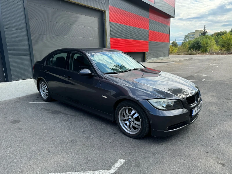 BMW 320, снимка 5 - Автомобили и джипове - 47564387