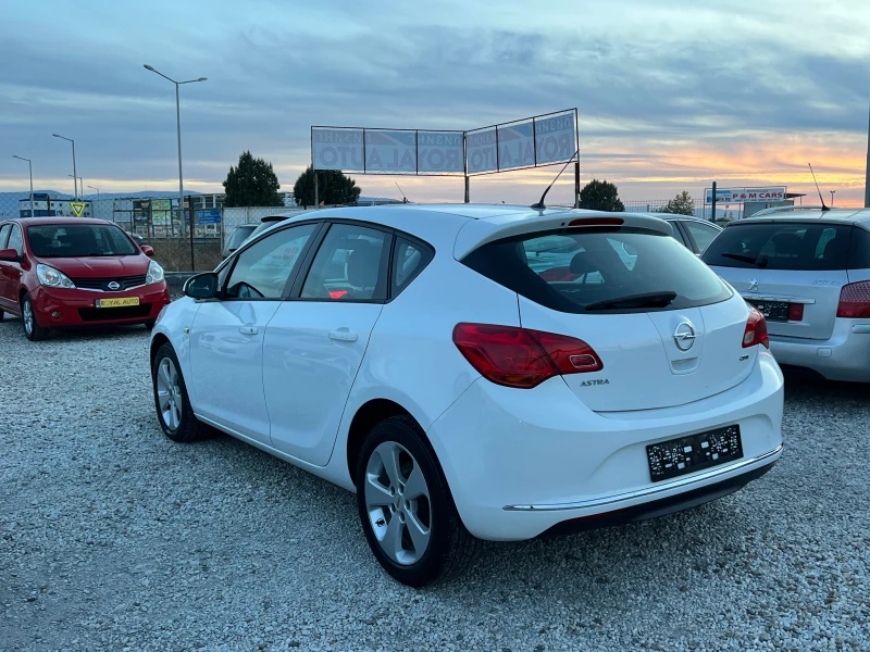 Opel Astra ЛИЗИНГ-ДИЗЕЛ-КЛИМА-ТОП, снимка 6 - Автомобили и джипове - 47623256