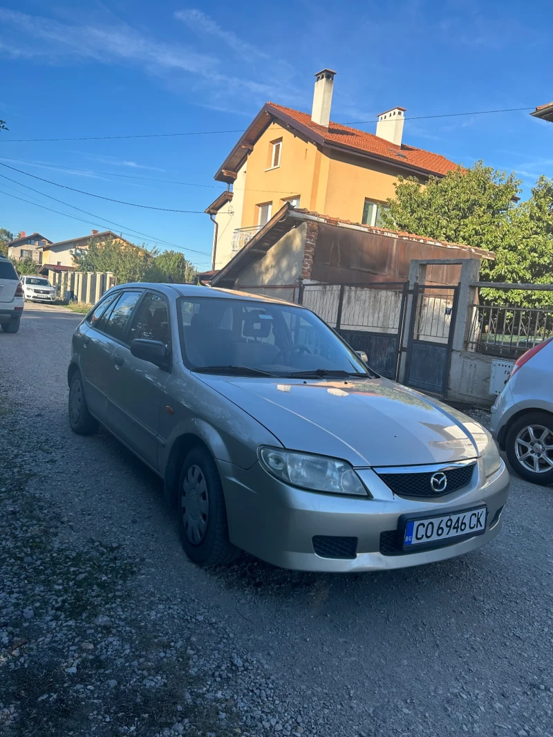 Mazda 323  F Газ бензин, снимка 2 - Автомобили и джипове - 47628059