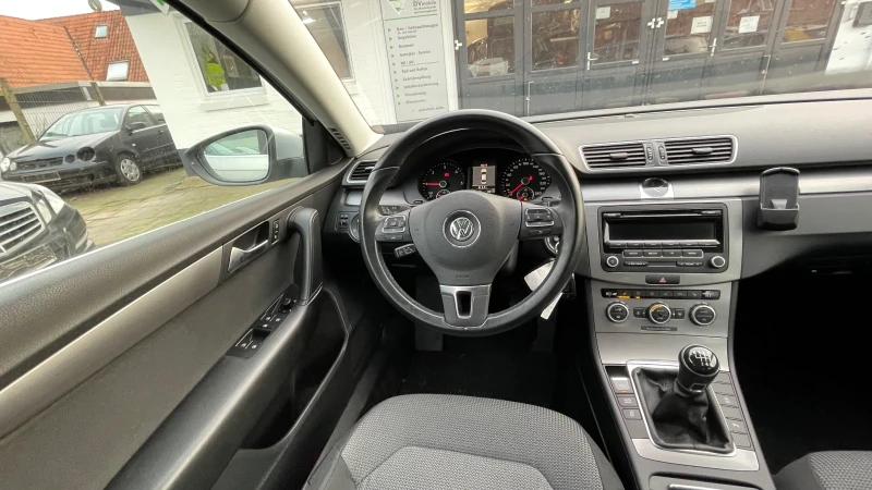 VW Passat 2.0 TDI 177 к.с.\ОЧАКВАН ВНОС\СЕРВИЗНА ИСТОРИЯ\, снимка 9 - Автомобили и джипове - 49213732