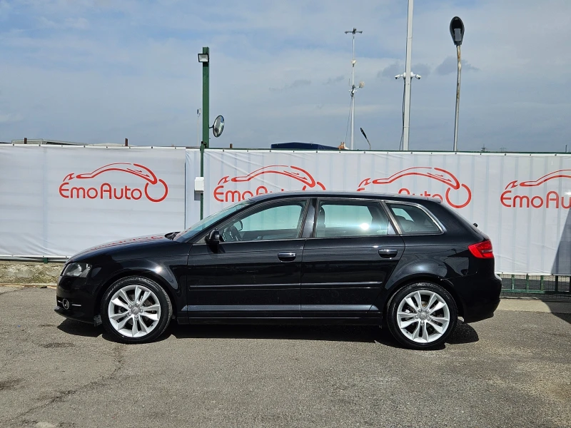 Audi A3 1.6TDI/SPORTBACK/105k.c/EURO 5A/ПЕРФЕКТНА, снимка 6 - Автомобили и джипове - 49478697