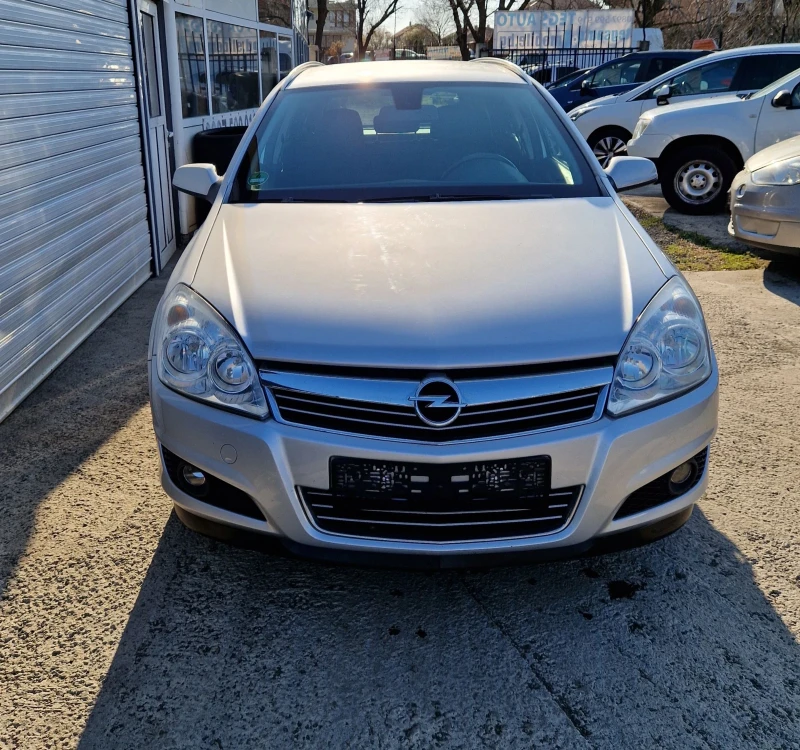 Opel Astra 1.6i FaceLift, снимка 2 - Автомобили и джипове - 49587478