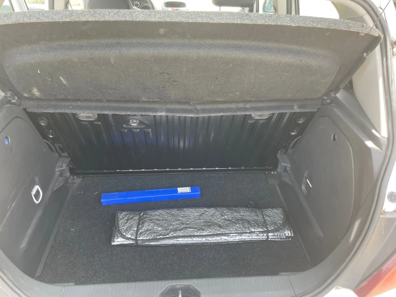 Opel Corsa 1.2 ecotec ФАБРИЧНА ГАЗ, снимка 10 - Автомобили и джипове - 52256089