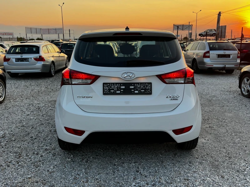 Hyundai Ix20 ЛИЗИНГ-ДИЗЕЛ-КЛИМА-ТОП, снимка 5 - Автомобили и джипове - 50920468