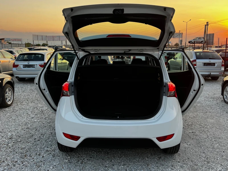 Hyundai Ix20 ЛИЗИНГ-ДИЗЕЛ-КЛИМА-ТОП, снимка 9 - Автомобили и джипове - 50920468