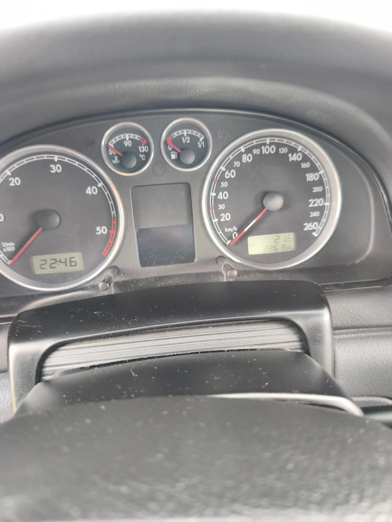 VW Passat Highline, снимка 2 - Автомобили и джипове - 52563803