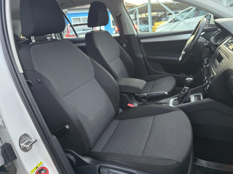 Skoda Octavia 2, 0 TDI KLIMATRNIK 150KS, снимка 10 - Автомобили и джипове - 52884371