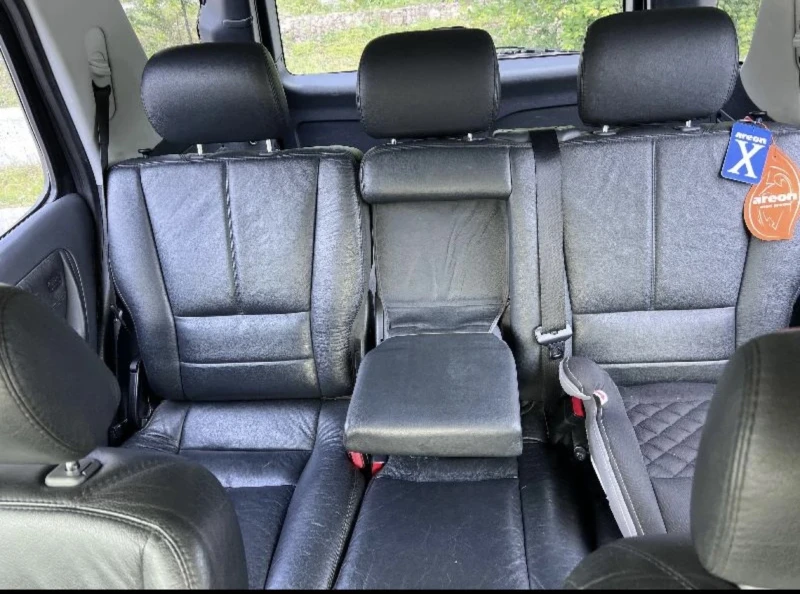 Mercedes-Benz ML 550 55 AMG, снимка 8 - Автомобили и джипове - 52957600