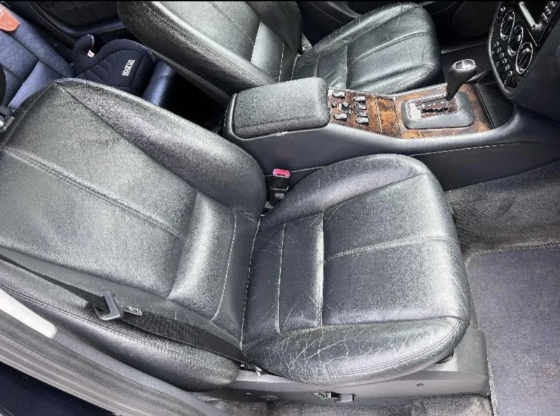 Mercedes-Benz ML 550 55 AMG, снимка 12 - Автомобили и джипове - 52957600