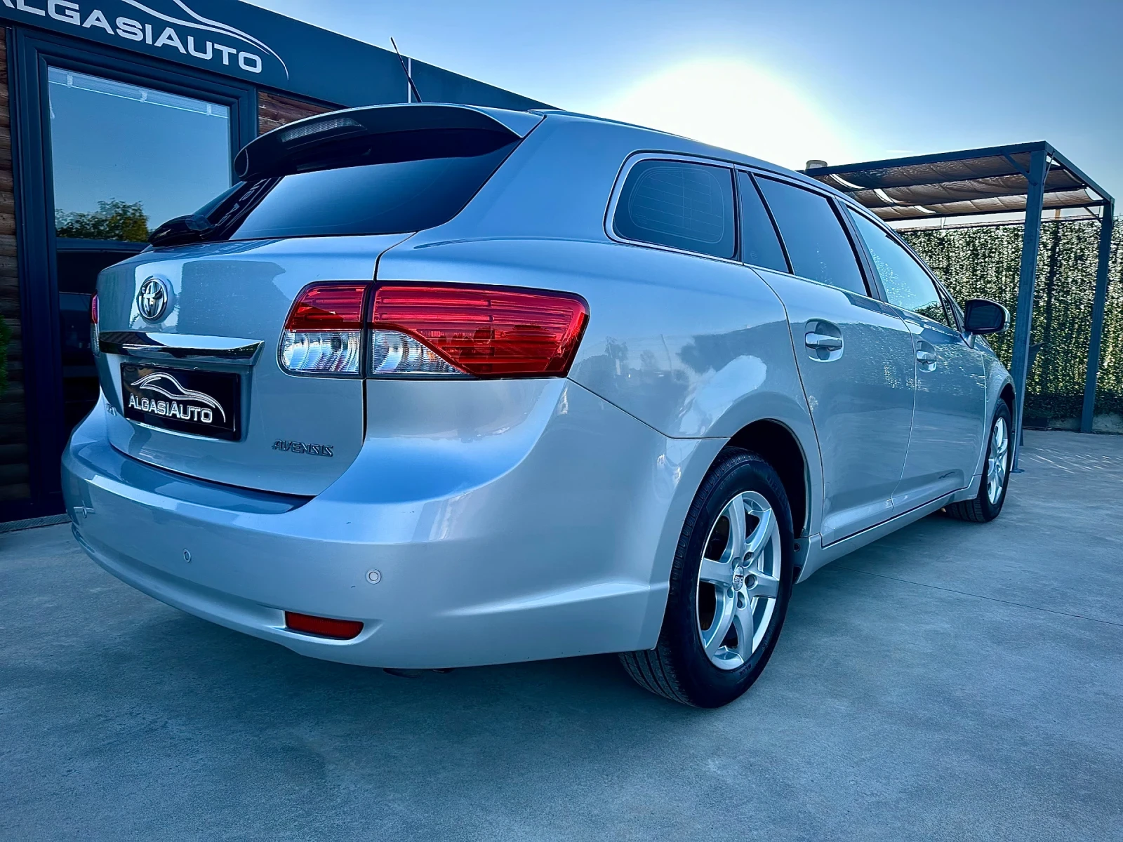 Toyota Avensis 1.6 VALVEMATIC* Facelift - изображение 4