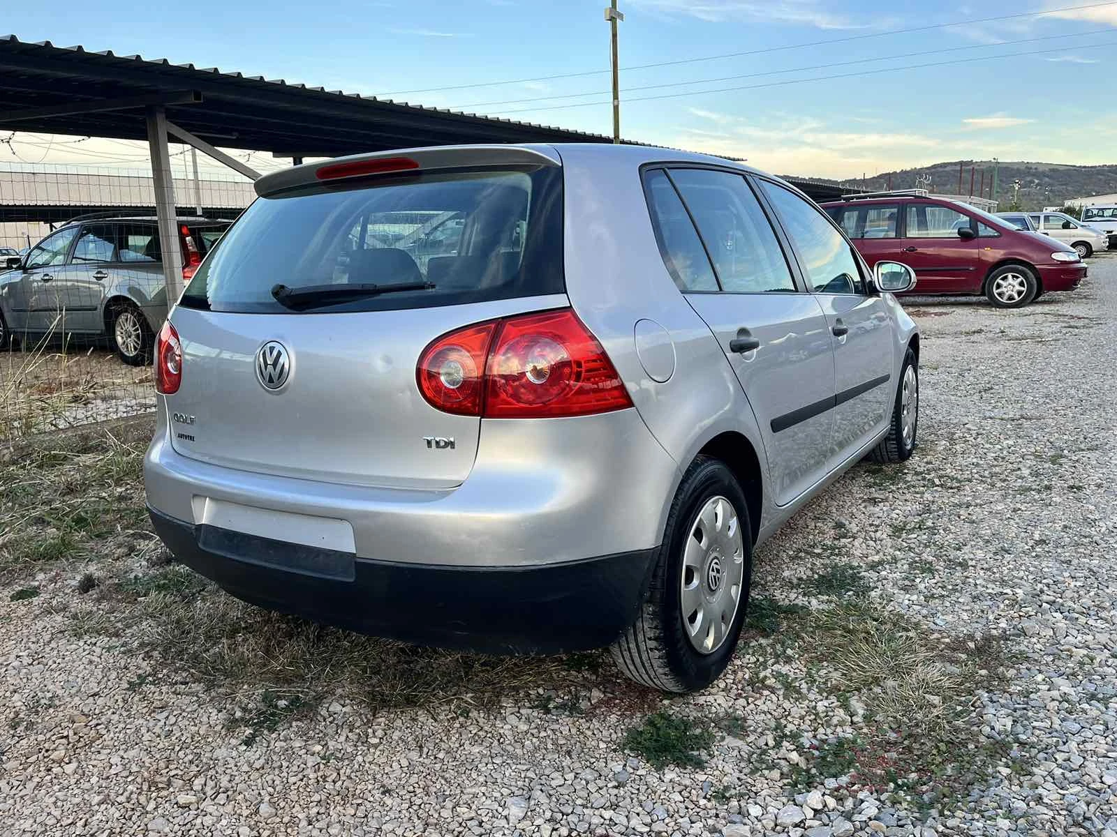 VW Golf 1.9TDI 105kc Italia - изображение 6