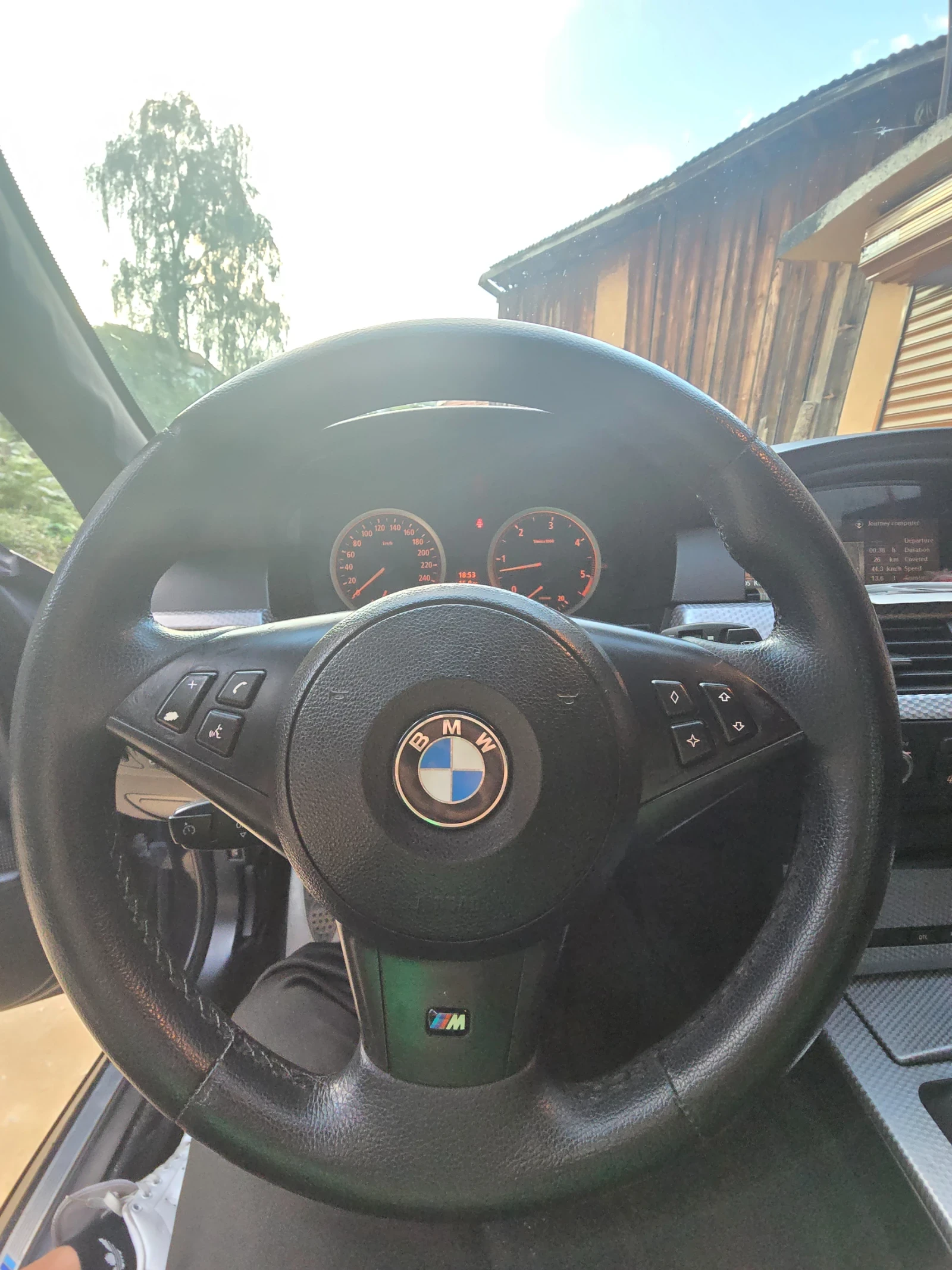 BMW 530 3.0 - изображение 5