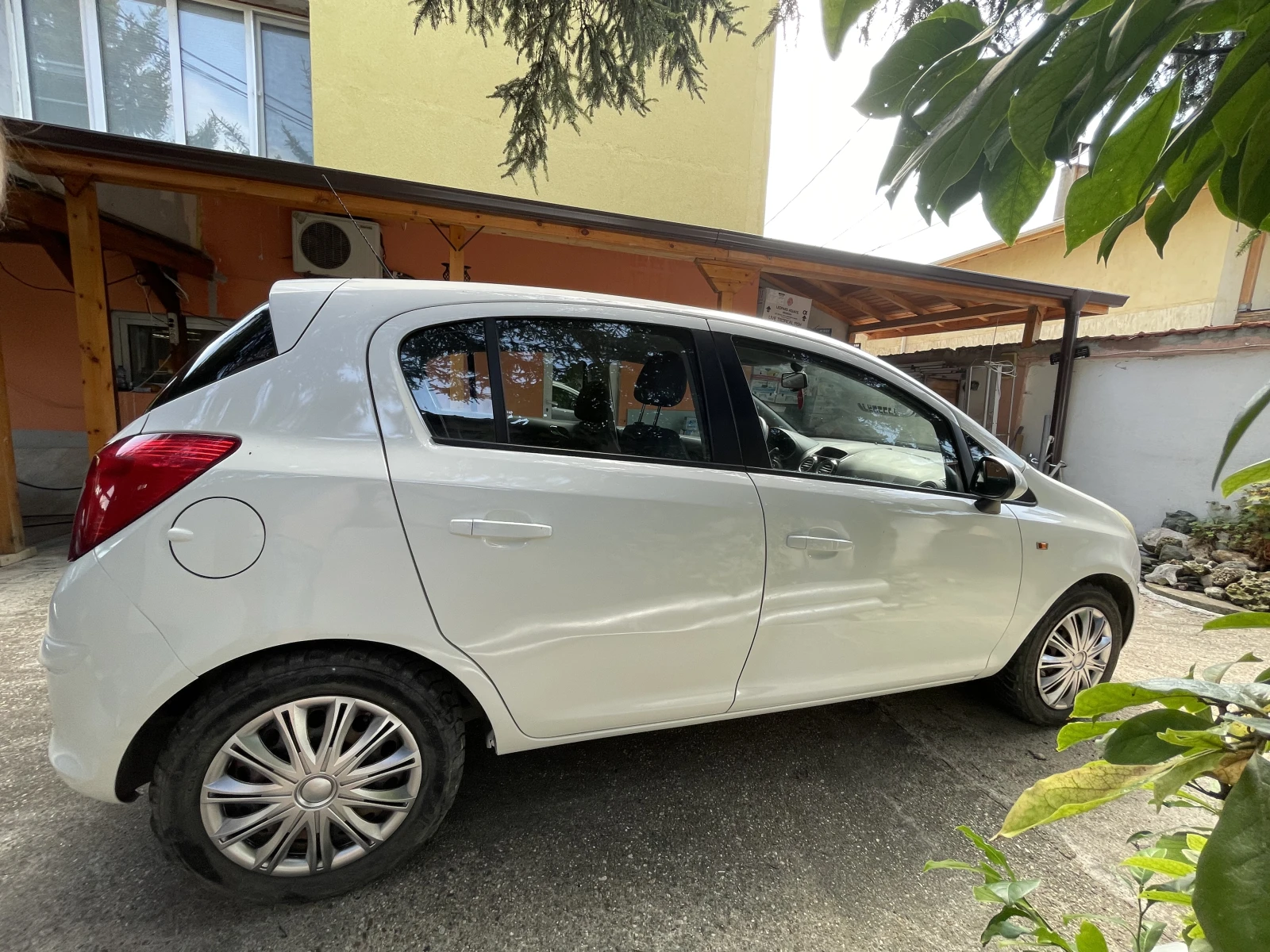 Opel Corsa 1.2 ФАБРИЧНА ГАЗ, снимка 4 - Автомобили и джипове - 53135670