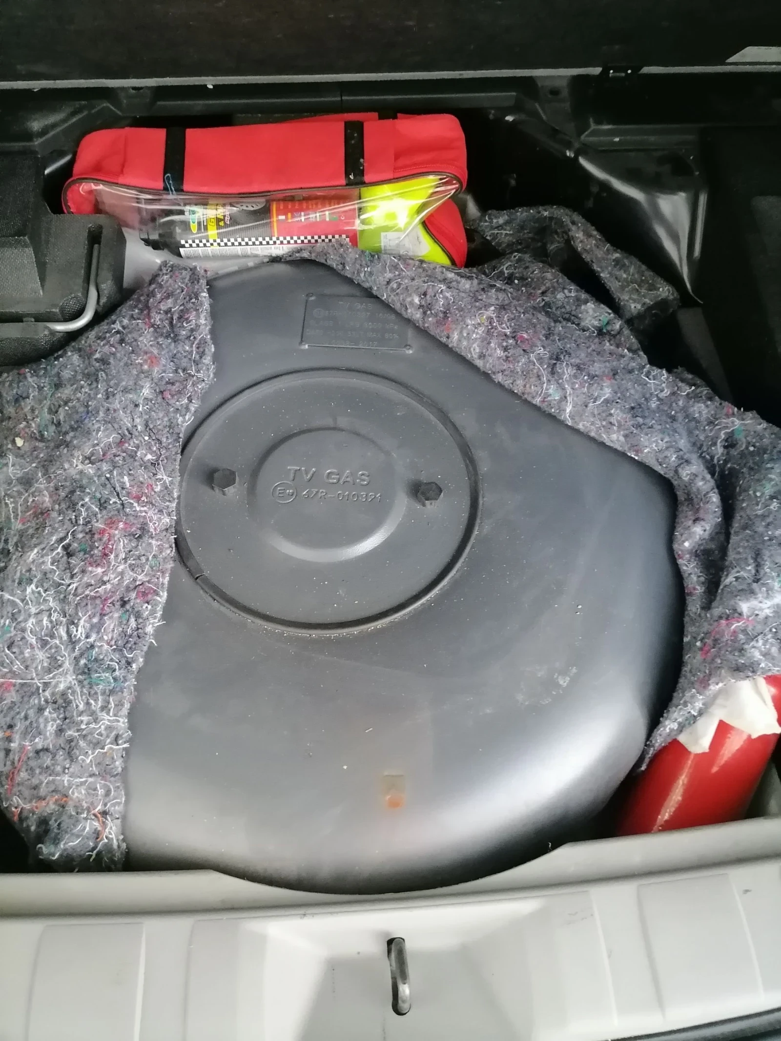 Subaru Forester 2.0 lpg газ - изображение 5