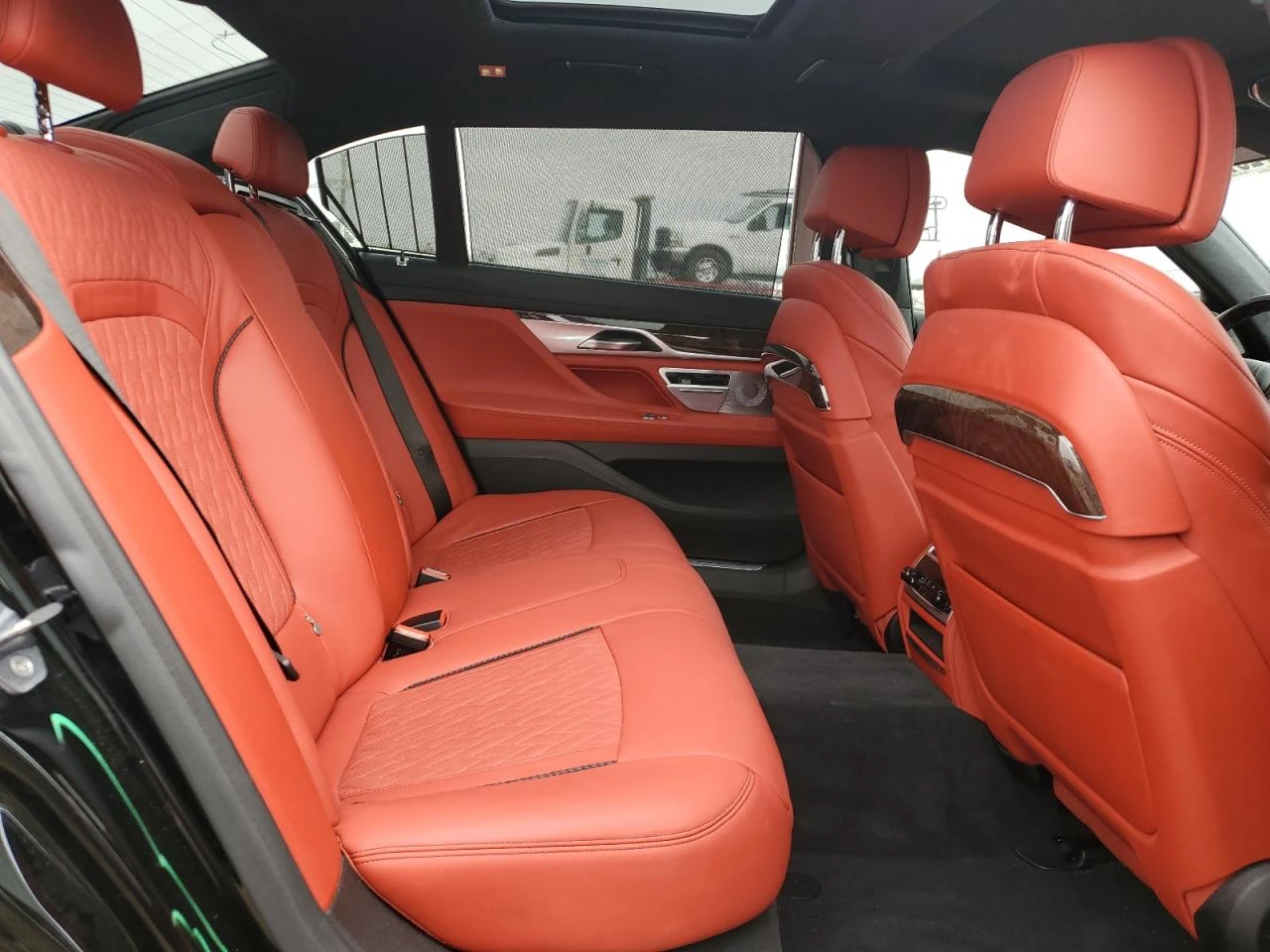 BMW 750 2020 BMW 750 XI - изображение 10