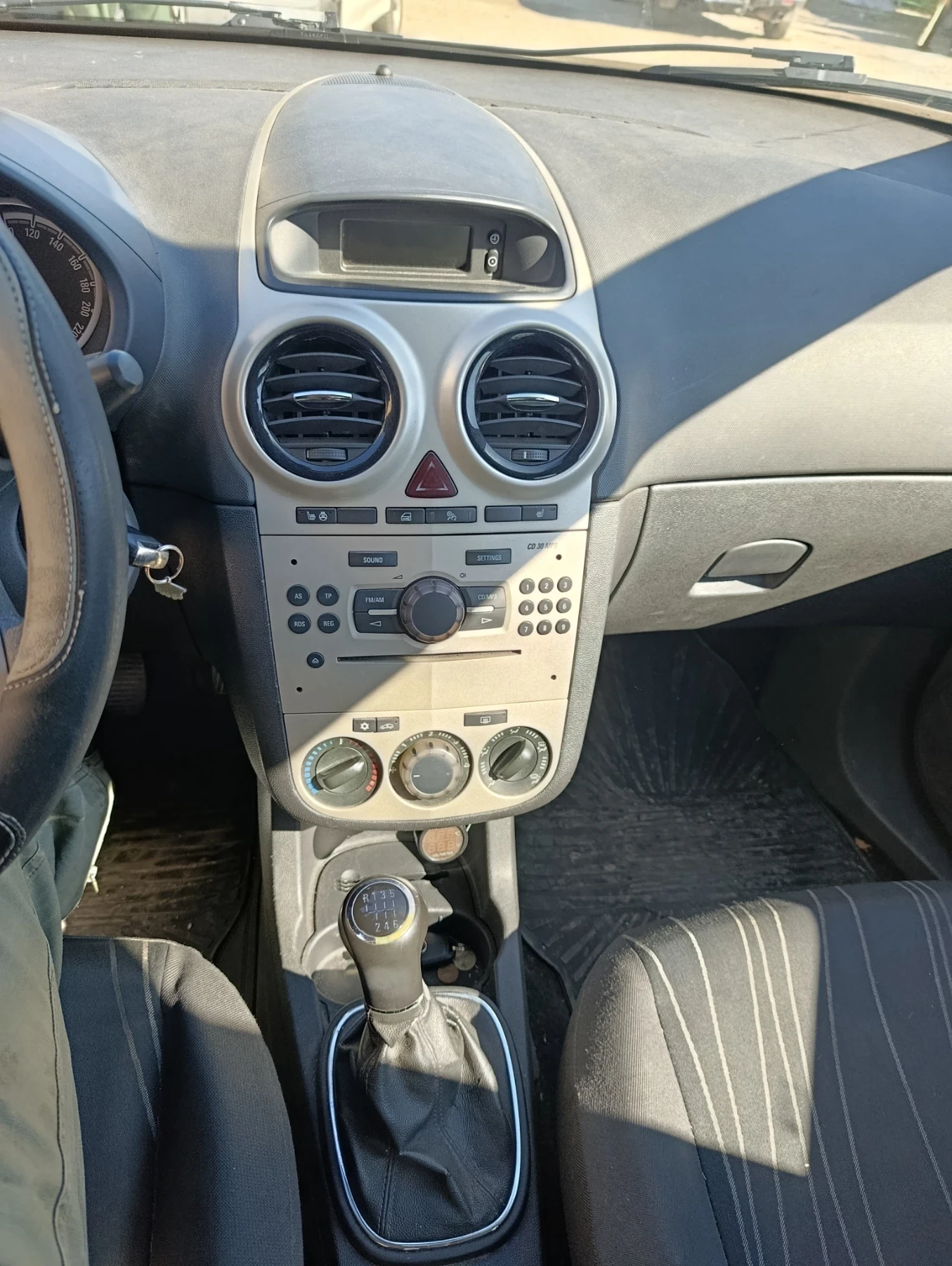 Opel Corsa  - изображение 6