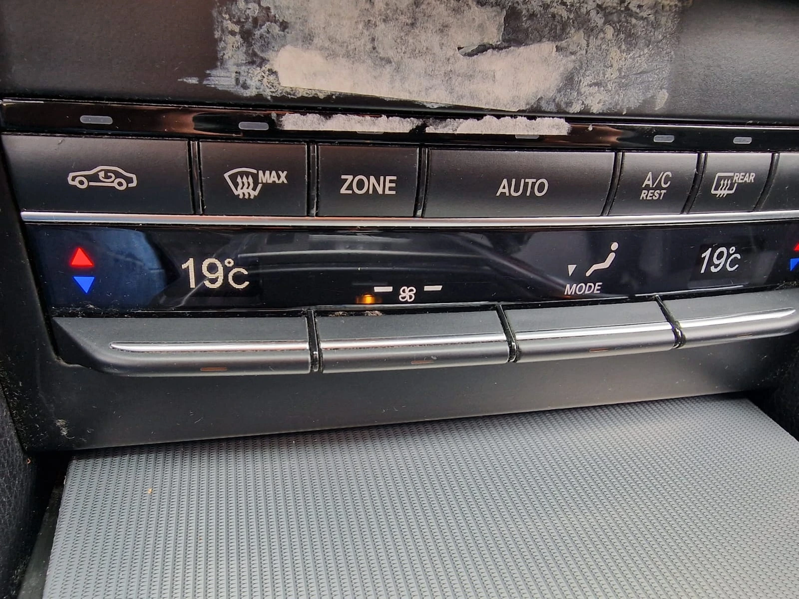 Mercedes-Benz E 220 | Mobile.bg   15