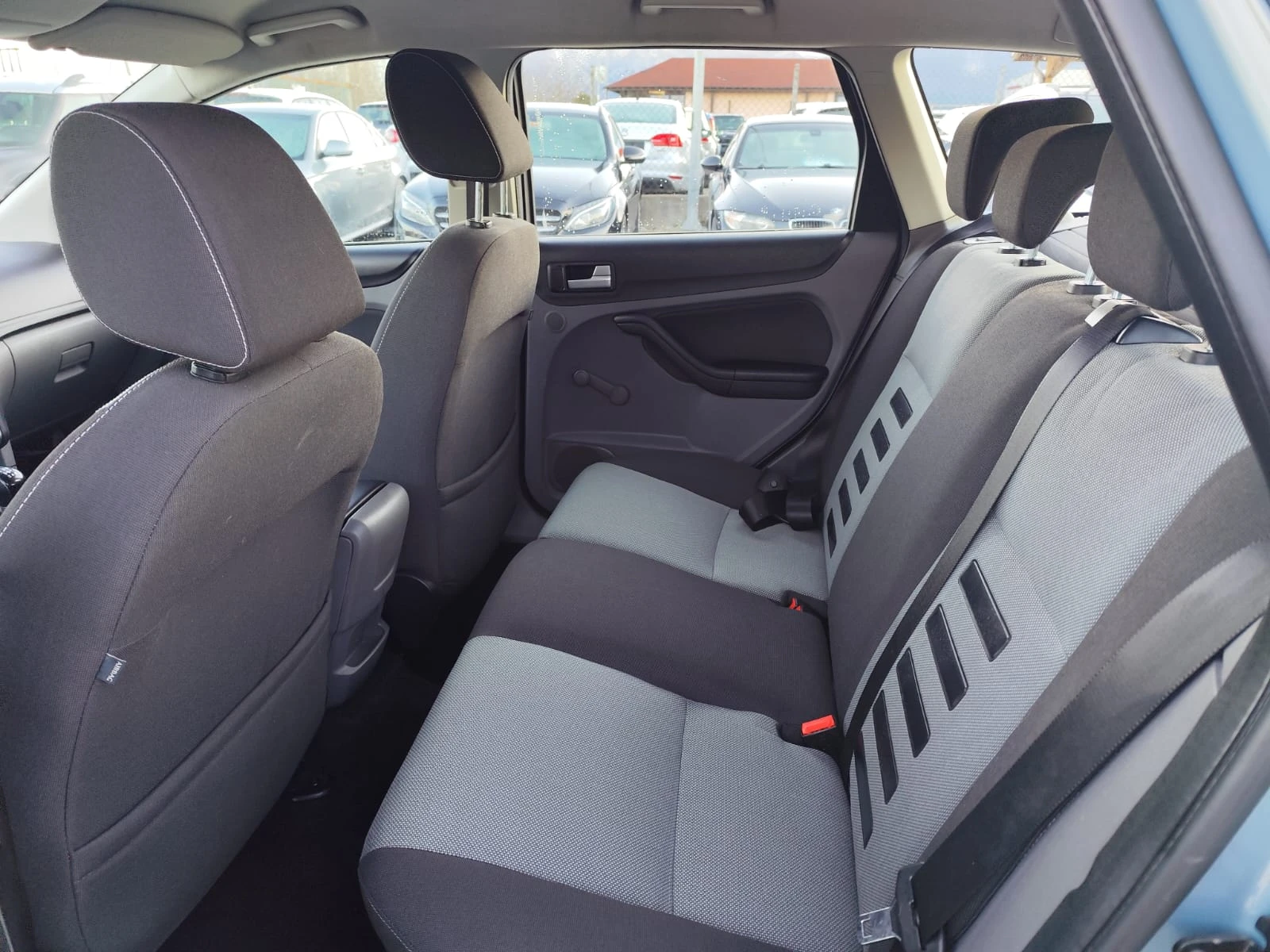 Ford Focus 1.6 ����� 90 ���� ������ | Mobile.bg � ����������� 13