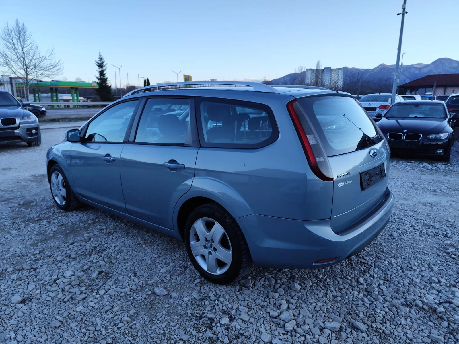 Ford Focus 1.6 дизел 90 коня Италия - изображение 8