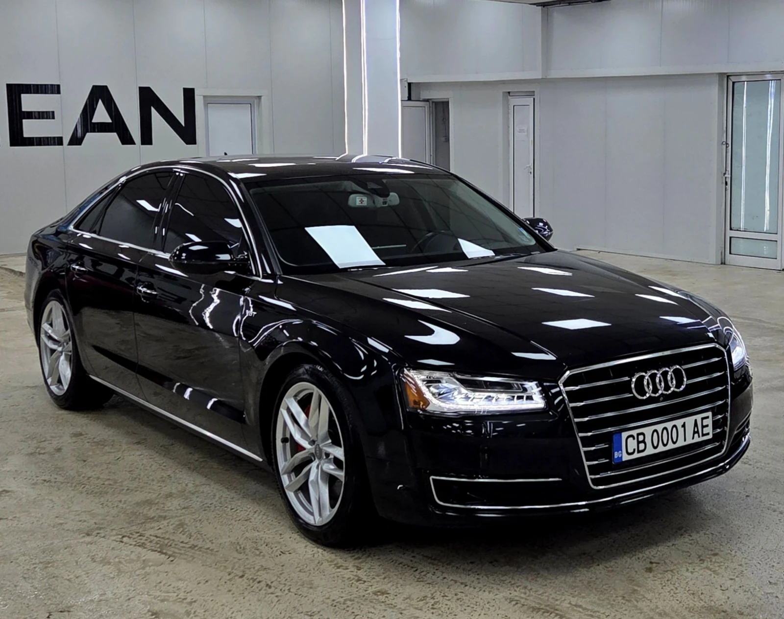Audi A8 520k.с. V8/Matrix/Bose/Massage/Distronic/Head up