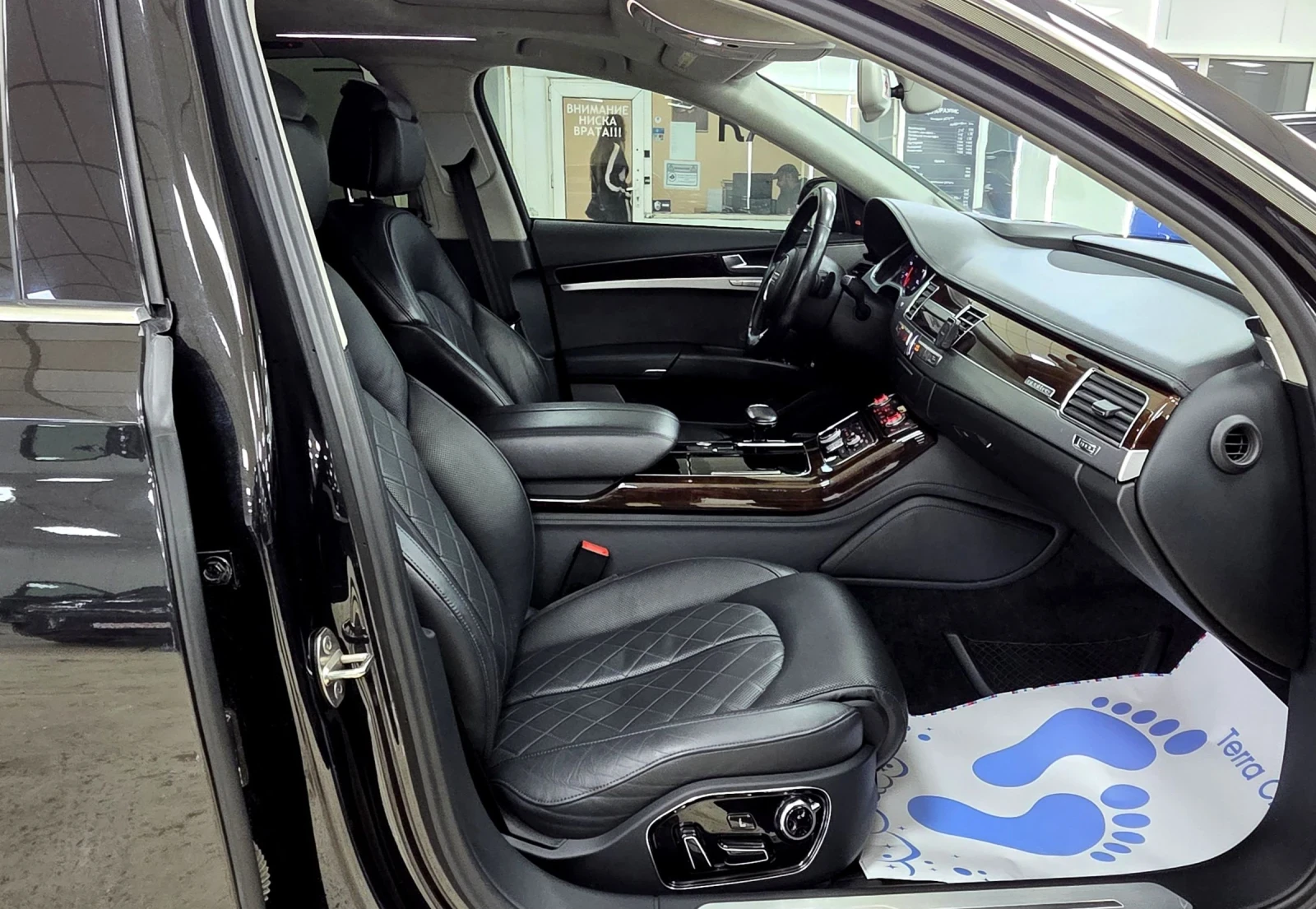 Audi A8 V8 520k.с./Matrix/Bose/Massage/Distronic/Head up, снимка 11 - Автомобили и джипове - 53698538