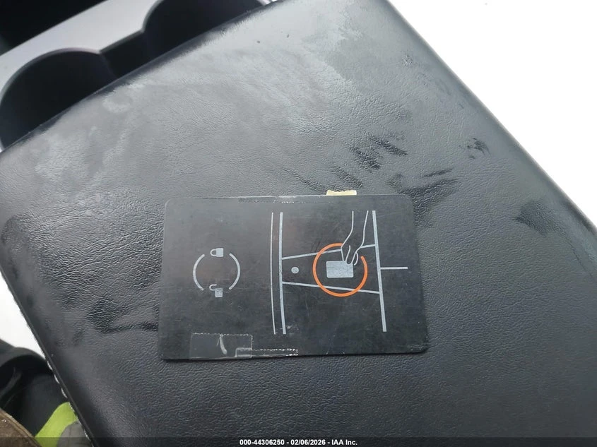 Tesla Model 3 Long Range Dual Motor All-Wheel Drive, снимка 11 - Автомобили и джипове - 53848064