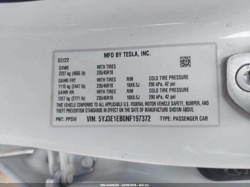 Tesla Model 3 Long Range Dual Motor All-Wheel Drive, снимка 9 - Автомобили и джипове - 53848064