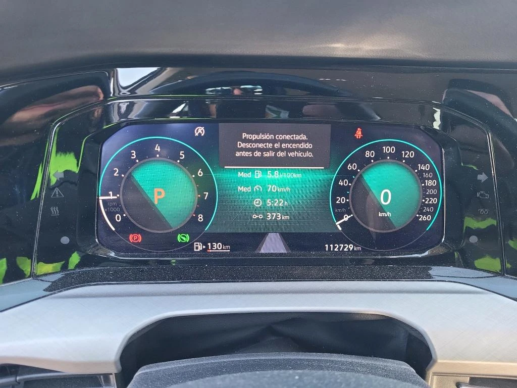 VW Golf eTSI, снимка 4 - Автомобили и джипове - 53903244