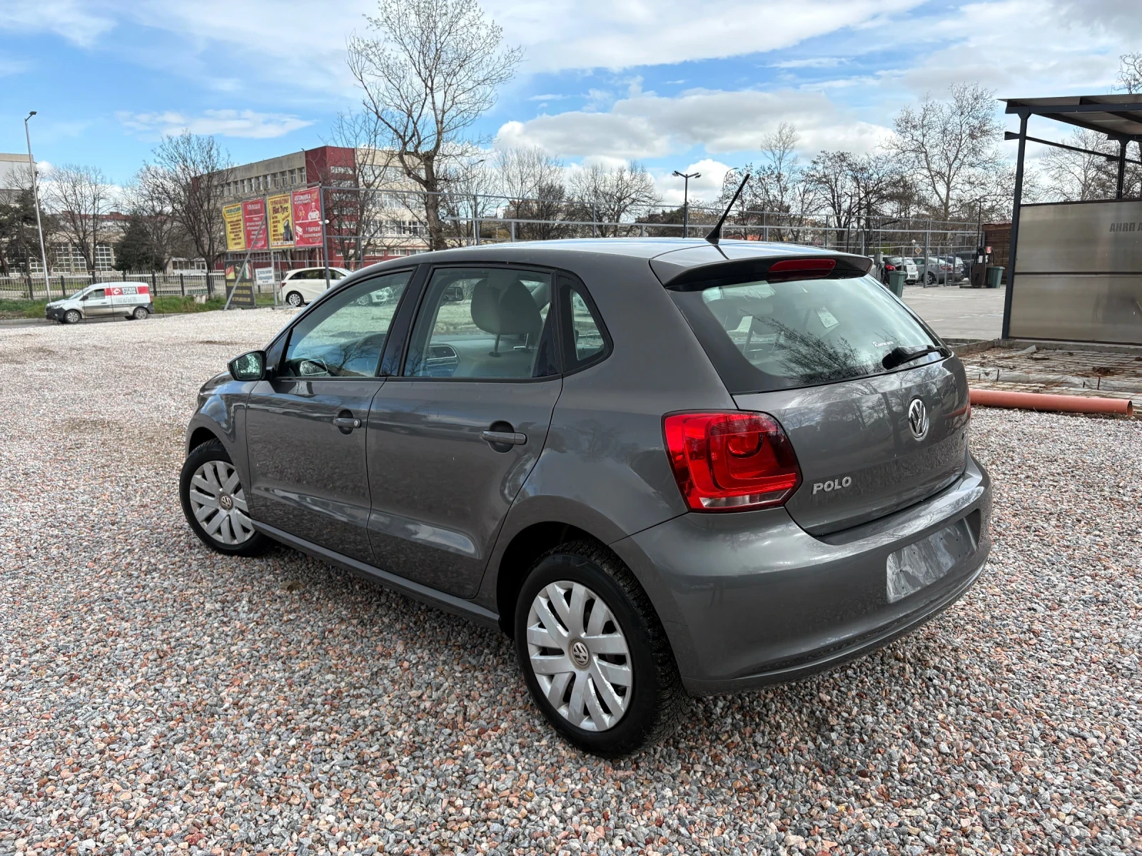 VW Polo, снимка 5 - Автомобили и джипове - 54660905