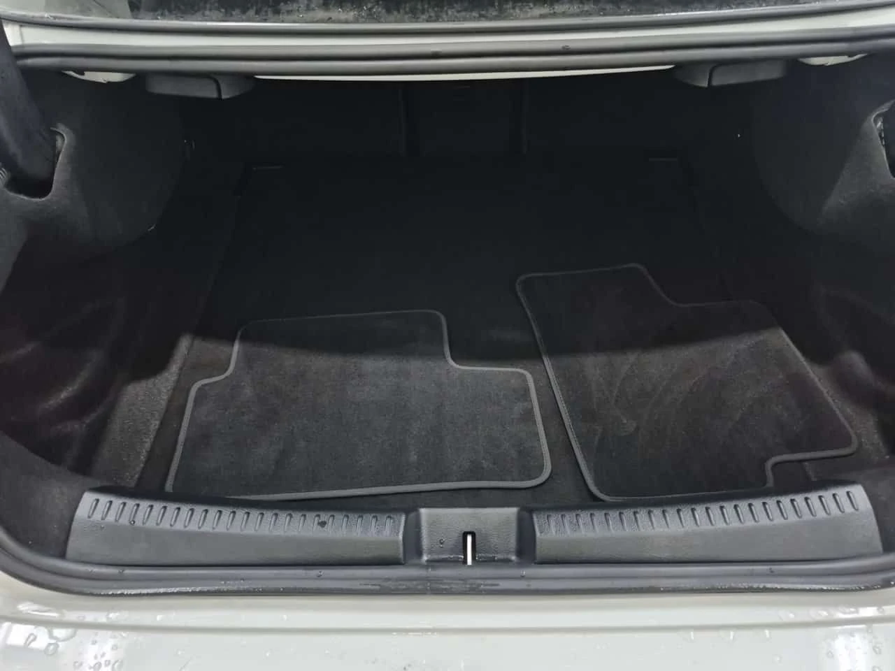 Mercedes-Benz CLA * 250 * CARFAX * ЦЕНА ДО БГ, снимка 15 - Автомобили и джипове - 54043933