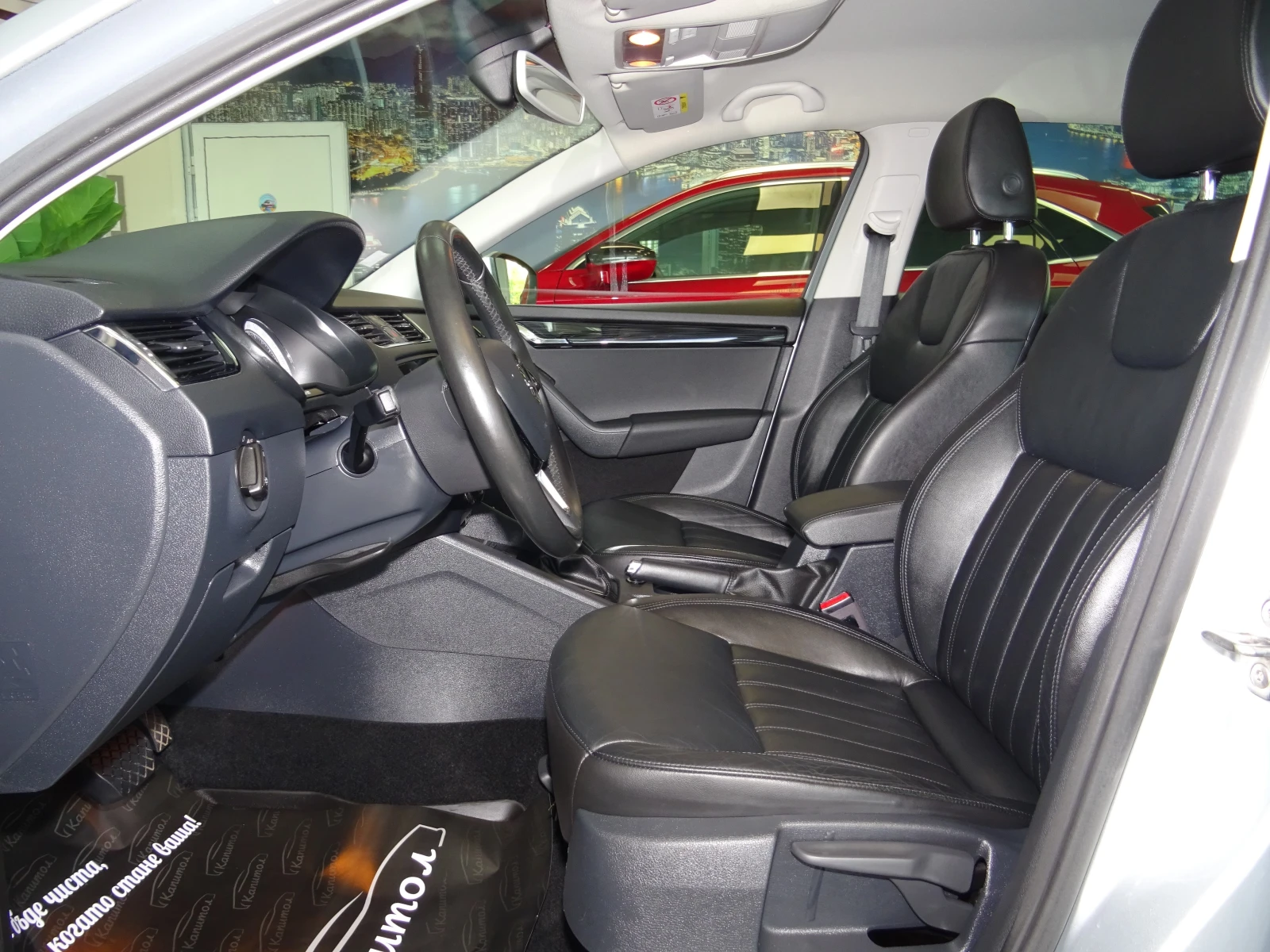 Skoda Octavia 2.0TDI 6 DSG 150кс, снимка 7 - Автомобили и джипове - 54713151