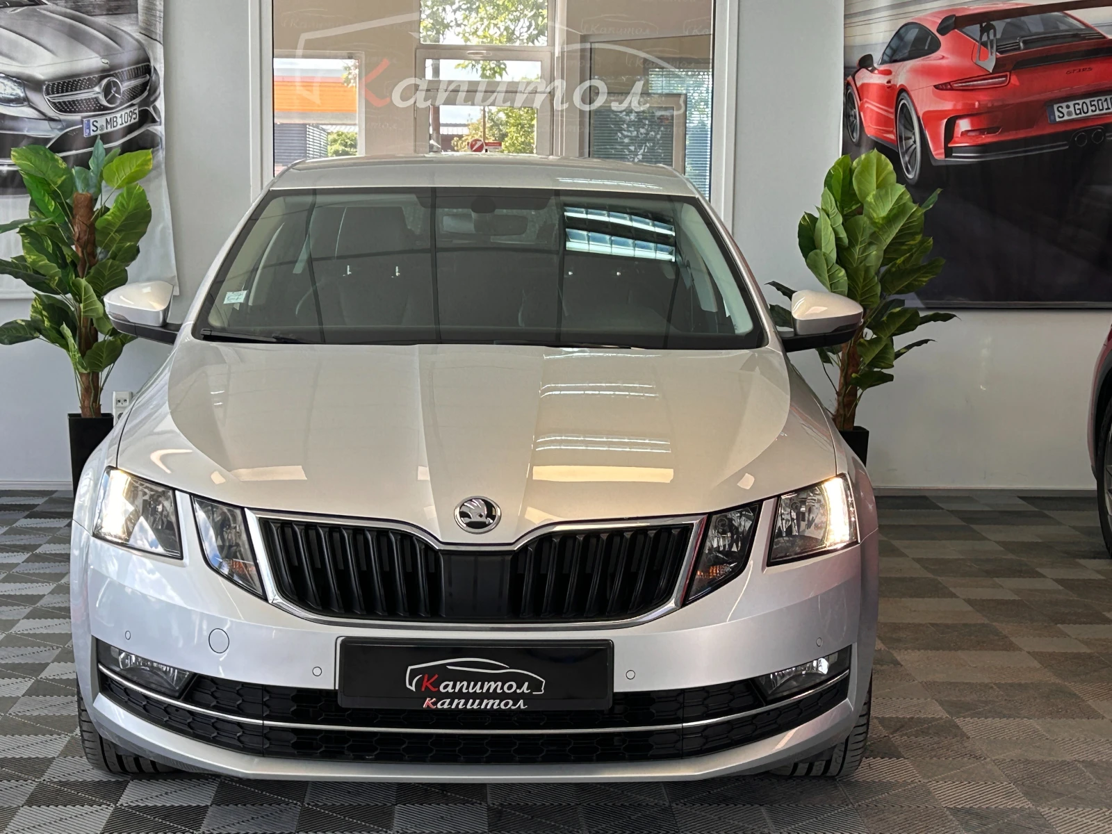Skoda Octavia 2.0TDI 6 DSG 150кс, снимка 2 - Автомобили и джипове - 54713151