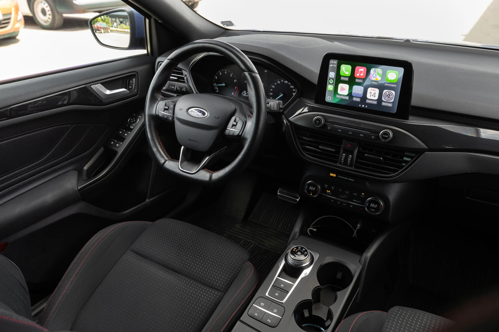 Ford Focus ST-Line, снимка 13 - Автомобили и джипове - 54861979