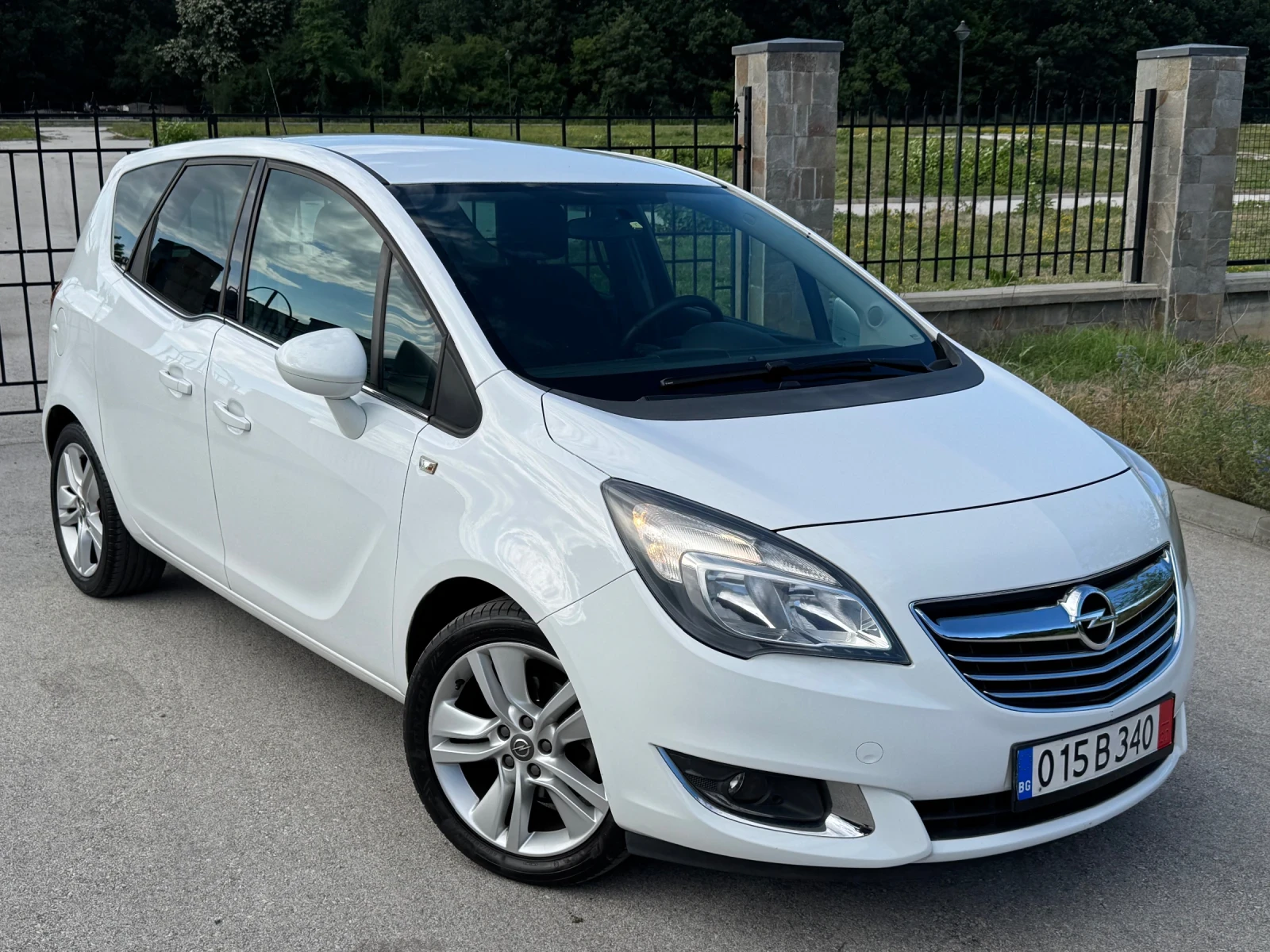 Opel Meriva 1.4T 120k.c. GPL Cosmo Bluetooth/AUX, снимка 7 - Автомобили и джипове - 55212501