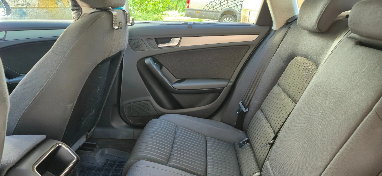 Audi A4, снимка 5 - Автомобили и джипове - 55242244