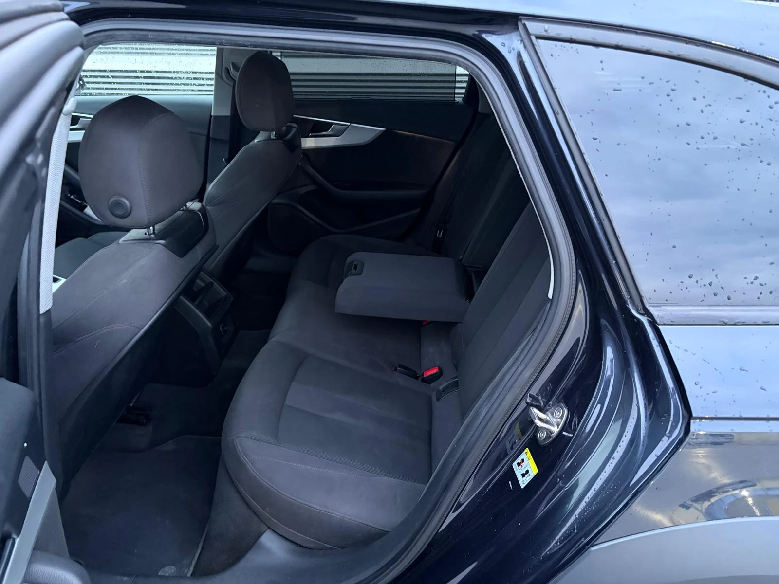 Audi A4 Allroad 2.0TDI 150kc 4x4, снимка 10 - Автомобили и джипове - 55299039