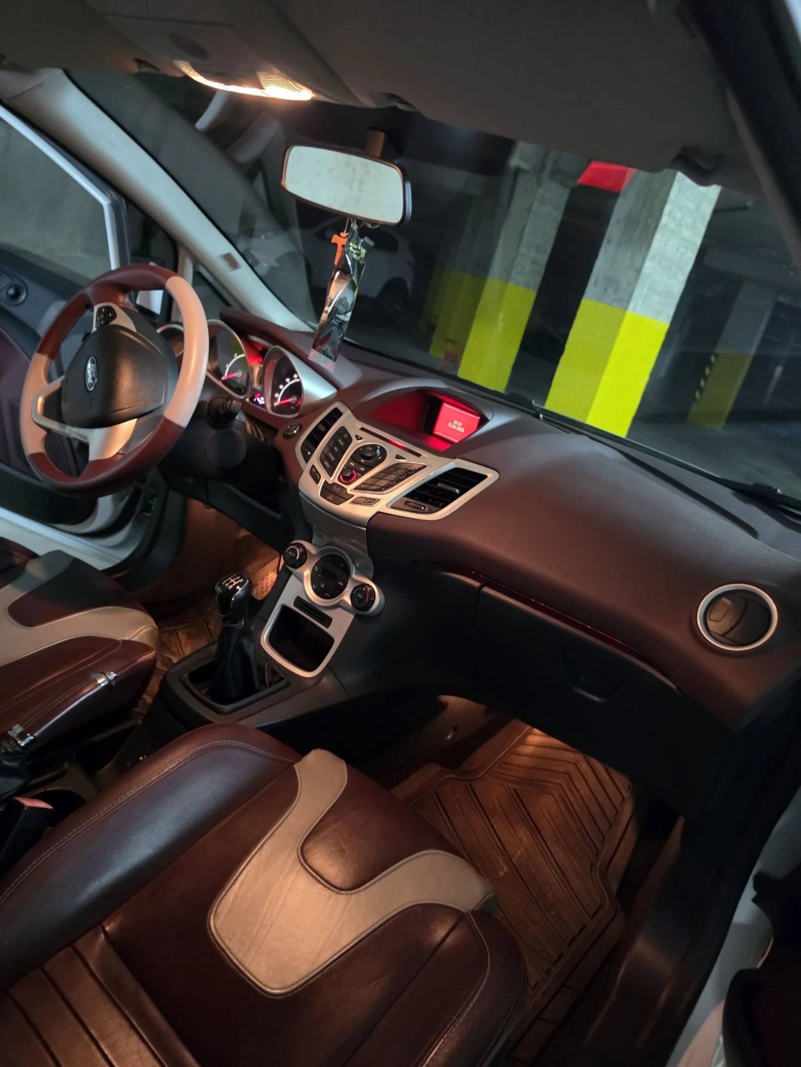 Ford Fiesta 1.6 TI-VCT, снимка 6 - Автомобили и джипове - 55336248