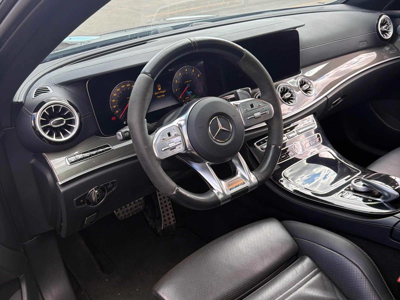Mercedes-Benz E 53 AMG * АВТОКРЕДИТ БЕЗ ПЪРВОНАЛНА ВНОСКА* , снимка 5 - Автомобили и джипове - 55968219